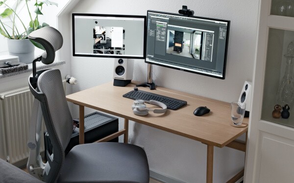 Essential Work from Home Set with HyperErgo Maxx Chair